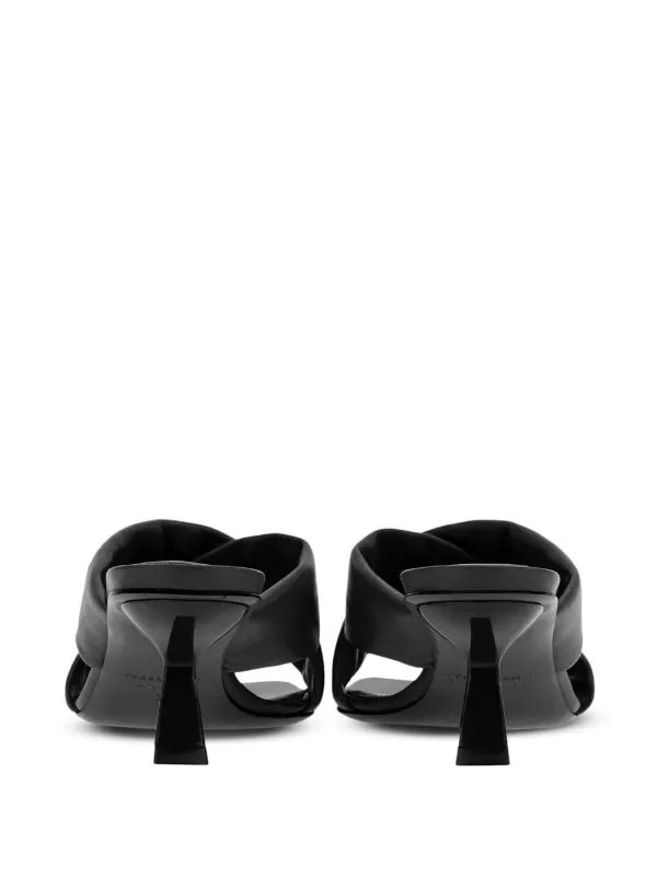 【試着のみ美品】FERRAGAMO ブラック クロスストラップ サンダル Ferragamo クロスストラップ ミュール | ブラック | FARFETCH JP