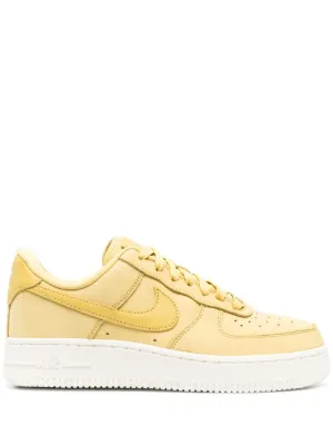 Nike air force 2025 1 07 bicycle yellow