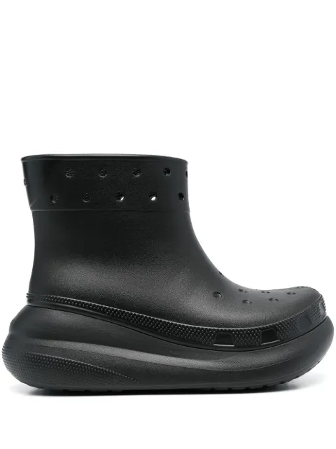 Crocs Bota cano curto com plataforma