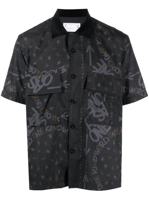 sacai camisa manga corta con estampado gráfico