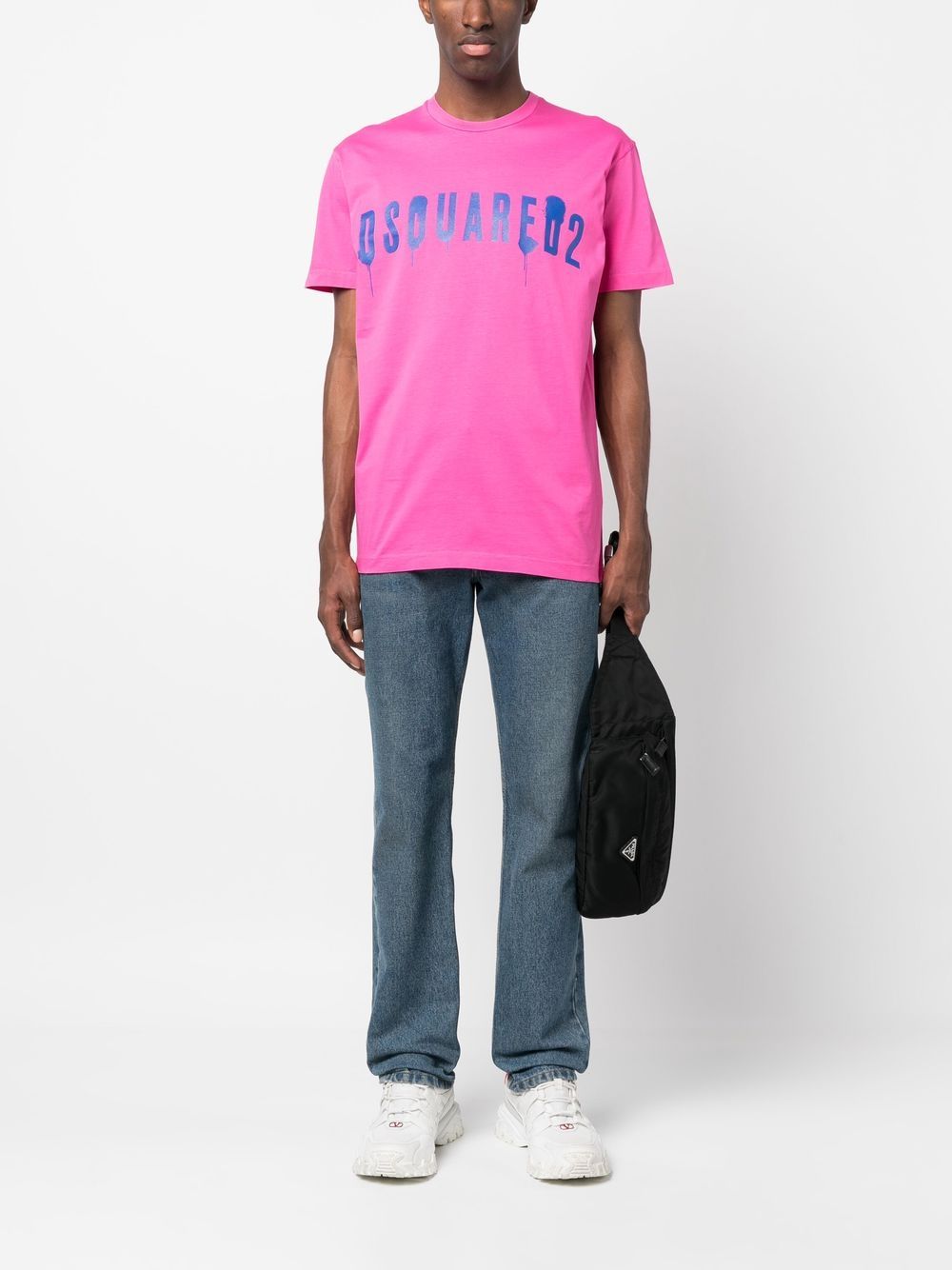 Shop Dsquared2 Logo-print Cotton T-shirt In Pink