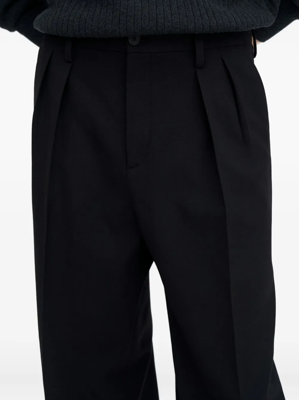 Filippa K Plooibroek met wijde pijpen Zwart