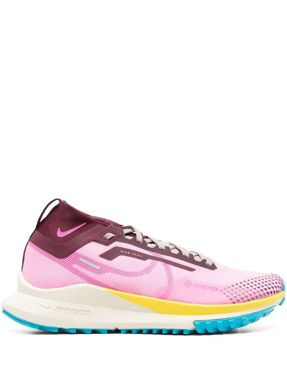 

Nike React Pegasus Trail 4 sneakers - Pink