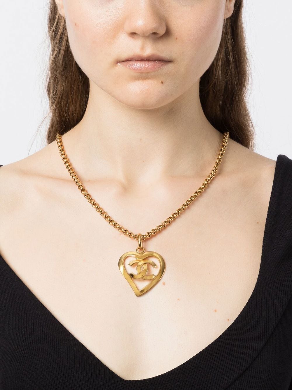 Image 2 of CHANEL Pre-Owned 1995 CC Heart pendant necklace