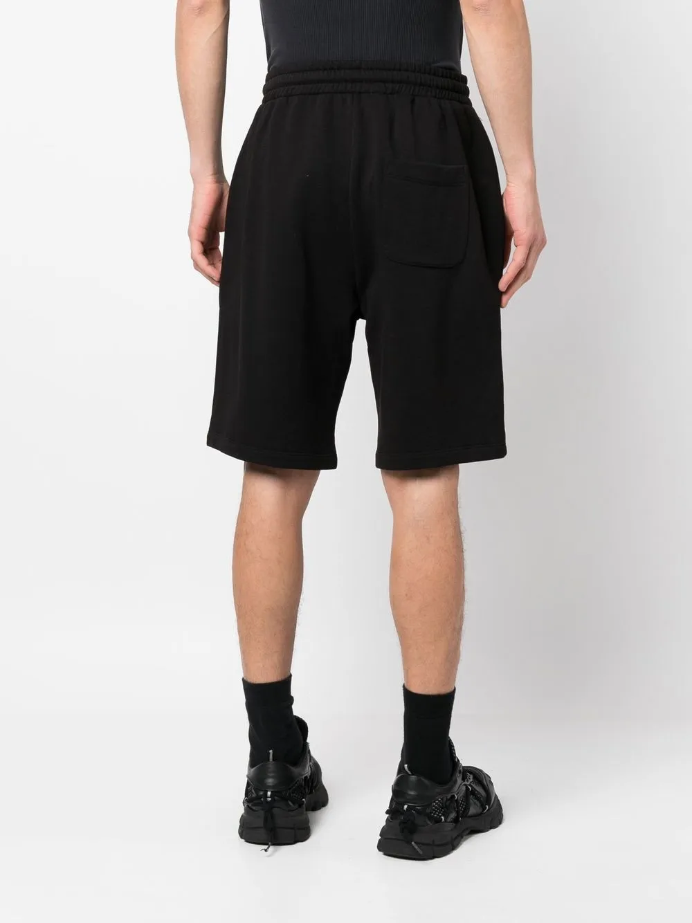 Ih Nom Uh Nit Elasticated-waist Cotton Bermuda In Black