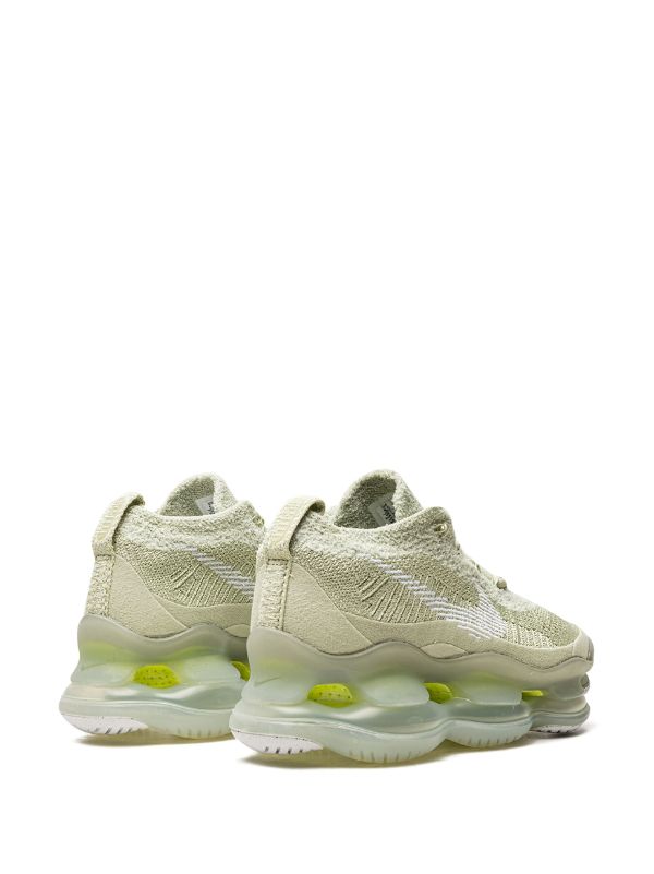 Green nike air 2025 max 72