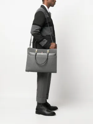 THOM BROWNE ダークグレー トートバッグ THOM BROWNE トムブラウン トートバッグ SQUARED TOTE W MAG372A