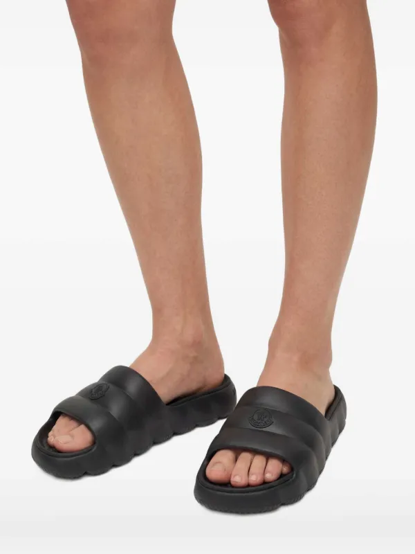 MONCLER スリッポン スライド Moncler Lilo faux-quilted Slides | Black | FARFETCH