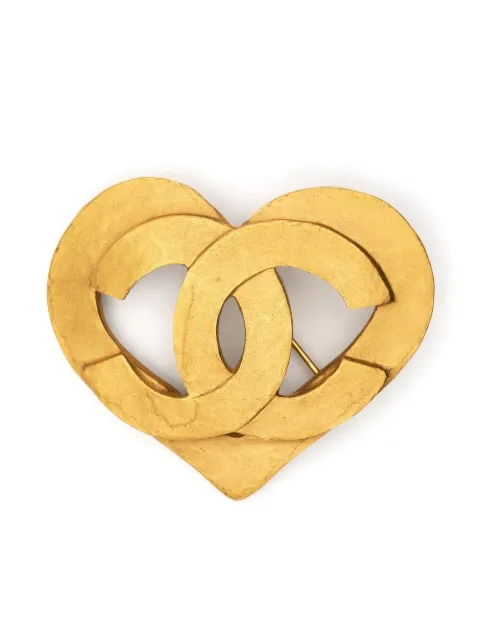 CHANEL Pre-Owned CC heart brooch