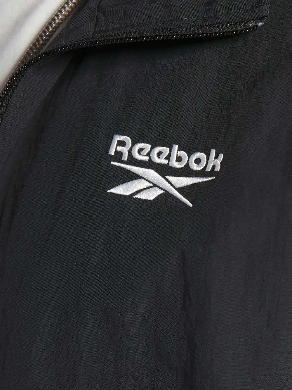 Black reebok hot sale windbreaker