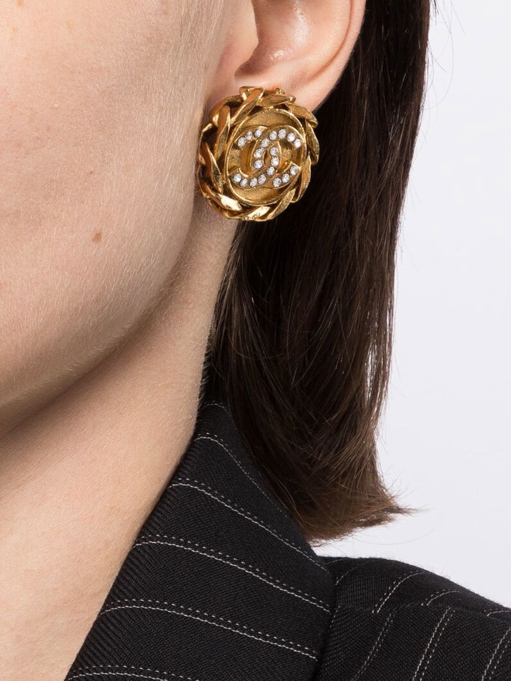 Image 2 of CHANEL Pre-Owned 1988 CC rhinestone-embellished clip-on earrings