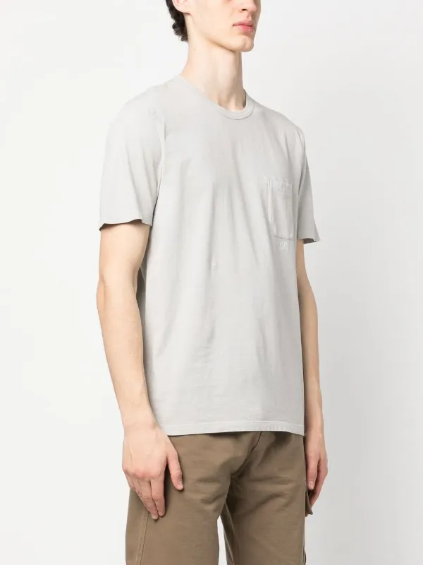 【C.P. COMPANY】Chest Logo Pocket Short Sleeve T-shirt C.P. Company chest-pocket T-shirt | Grey | FARFETCH