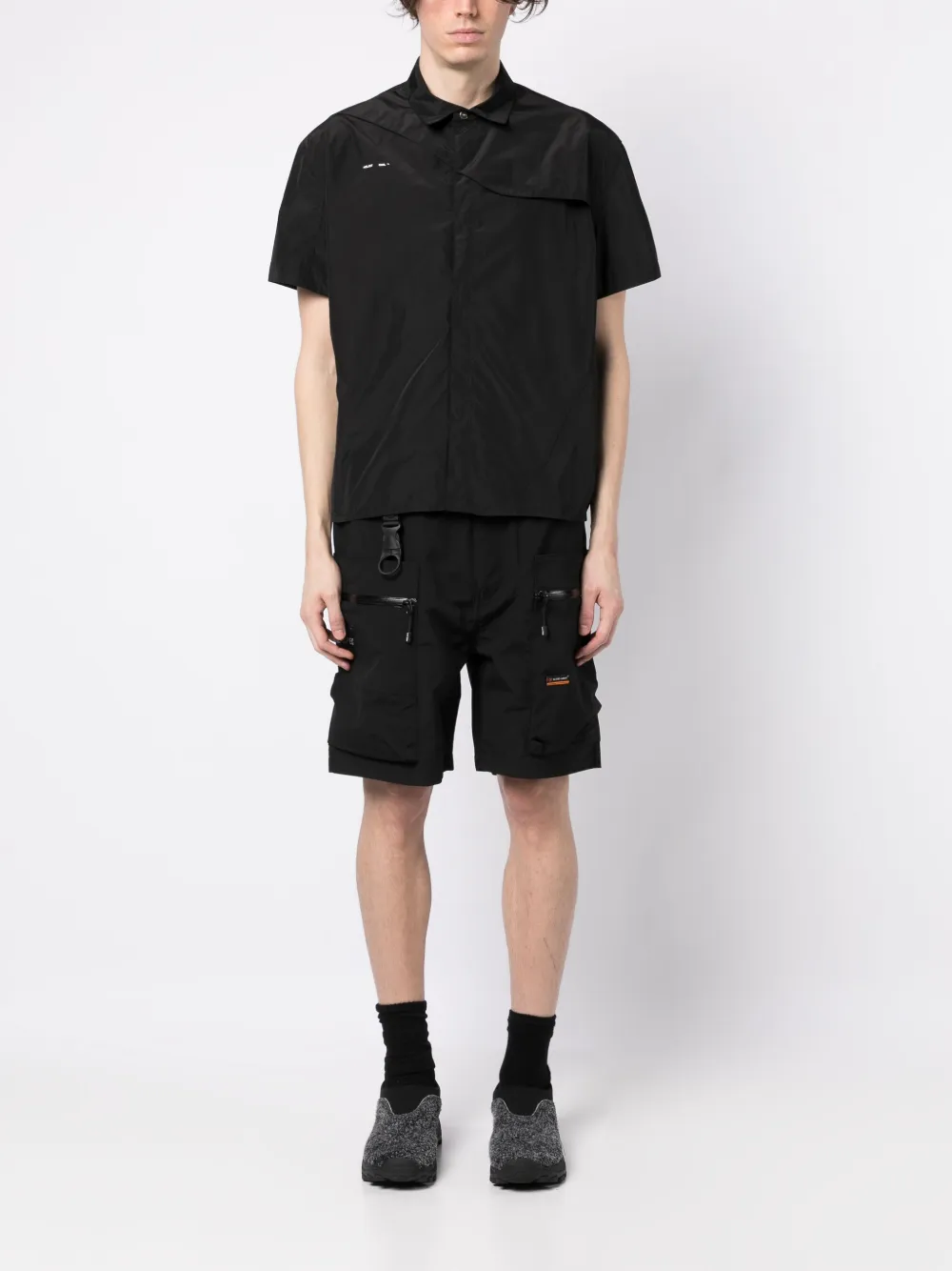 izzue Cargo shorts met zakken - Zwart