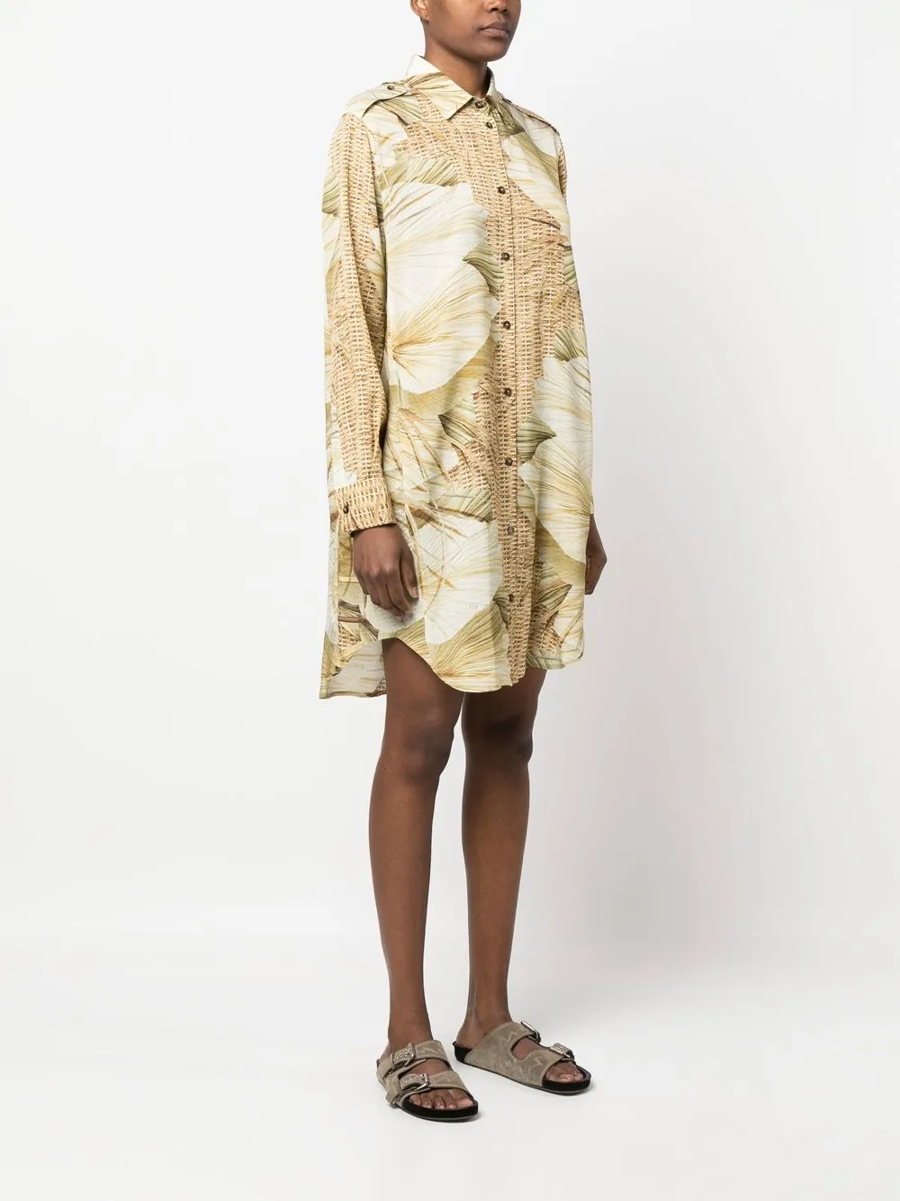Fay Dresses Spotted In Nude