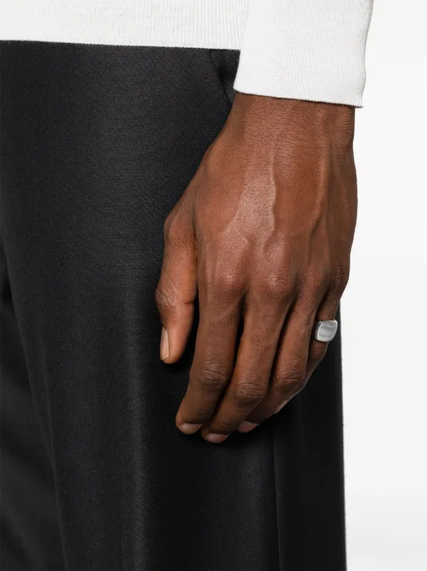 TOM WOOD シグネットリング Tom Wood Kay シグネットリング | シルバートーン | FARFETCH JP