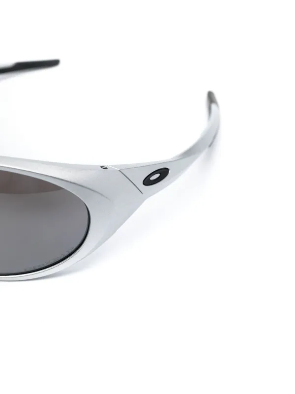 Oakley silver best sale frame sunglasses