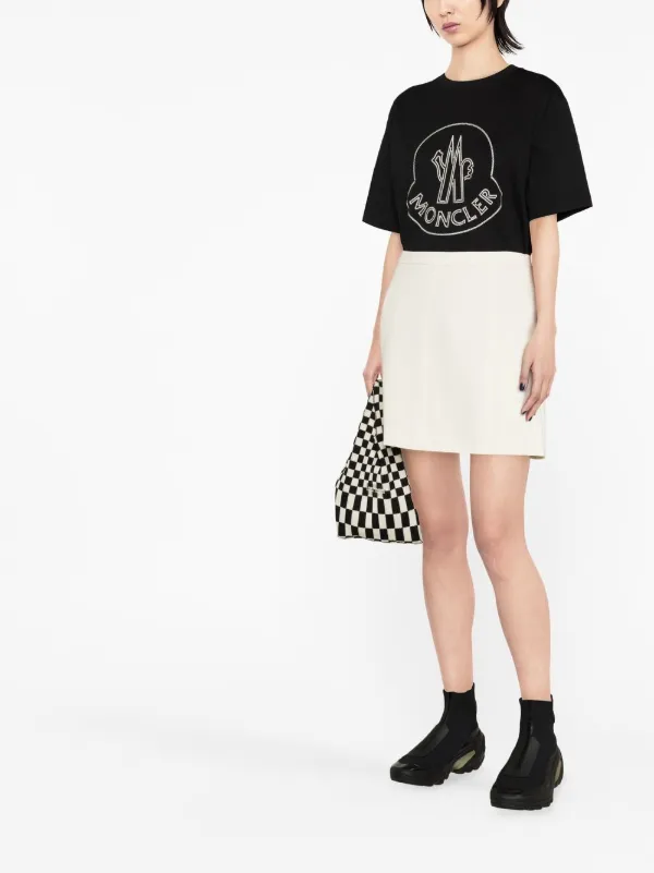 Moncler logo-embroidered T-shirt | Black | FARFETCH