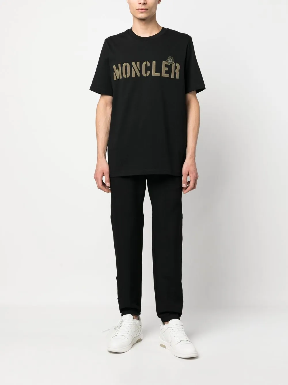 Moncler T-shirt met logoprint - Zwart