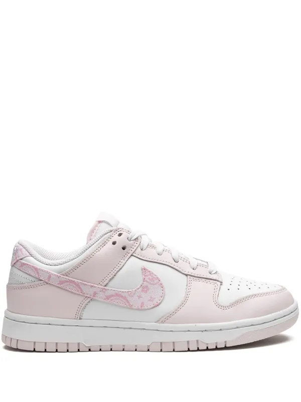 在庫一掃【wmns 26cm 未着用】nike dunk low ピンクペイズリー 靴