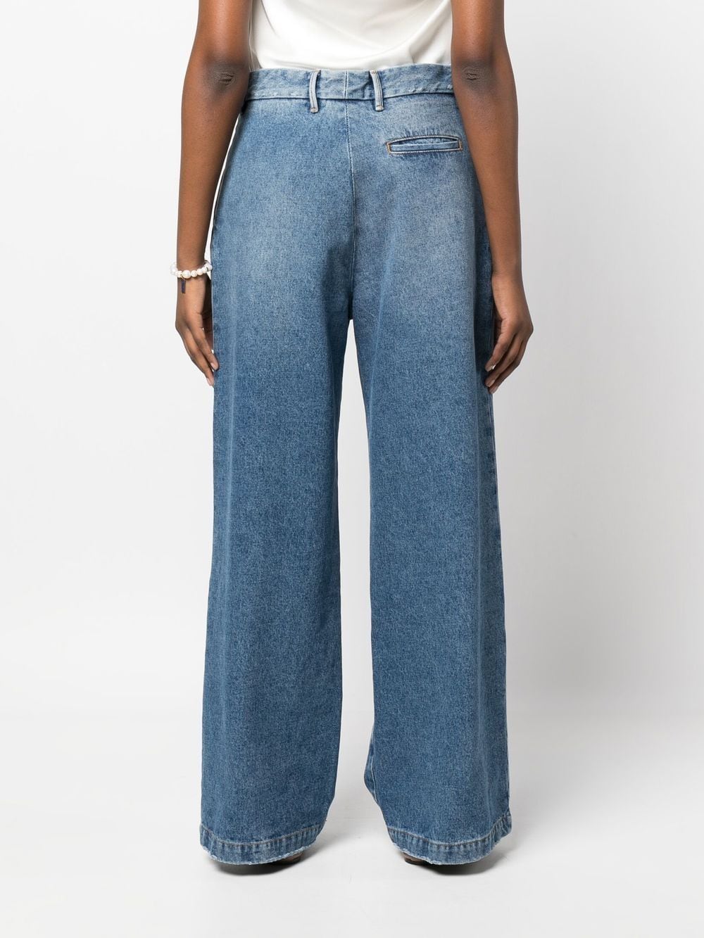 Shop Armarium Wide-leg Pleated Jeans In Blau