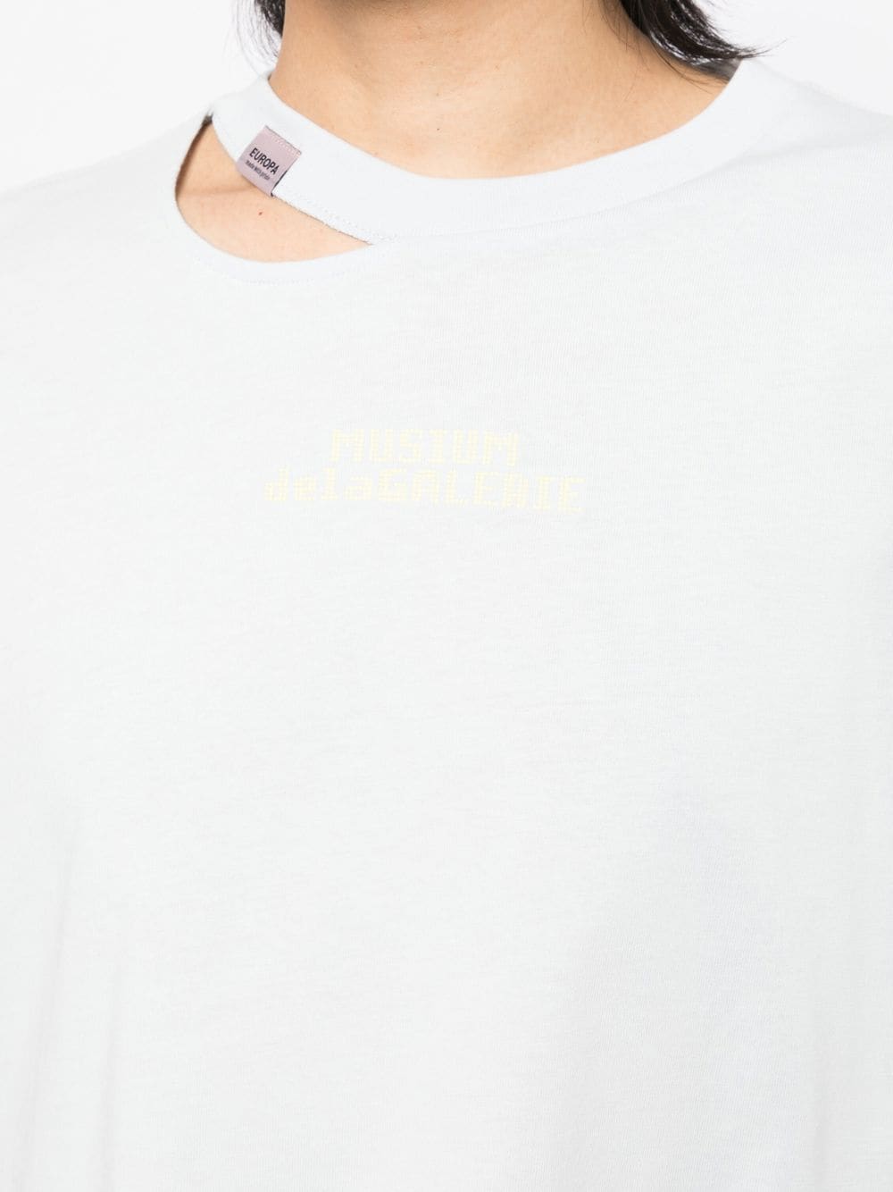 Shop Musium Div. Cut-out-detail Cotton T-shirt In Blau