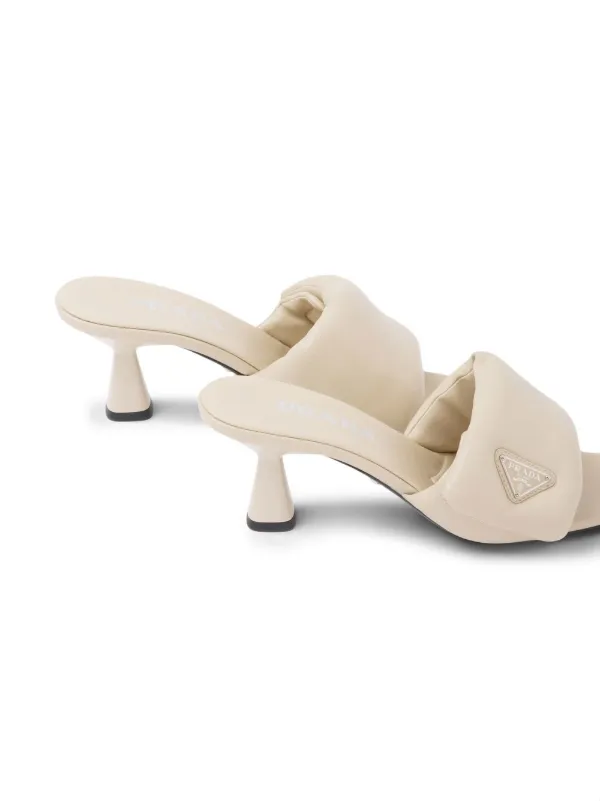 Padded mule heel outlet