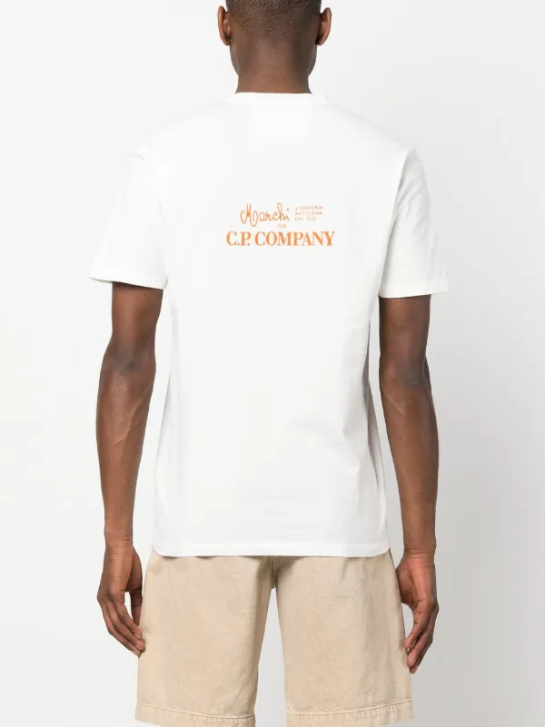 C.P. Company セール正規品 白いスニーカーに Tシャツ 関送料込 C.P. Company ロゴ Tシャツ | ホワイト | FARFETCH JP