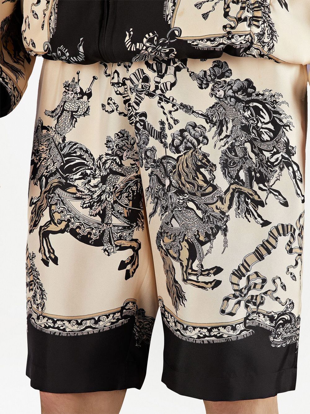 Shop Gucci Baroque-print Silk Shorts In Neutrals