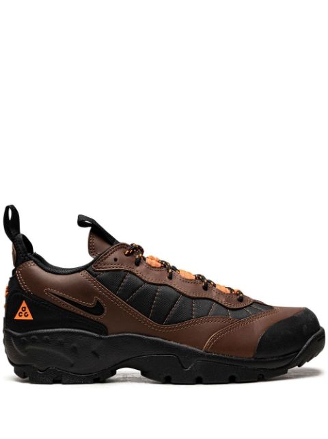 Nike ACG Air Mada low-top sneakers WOMEN