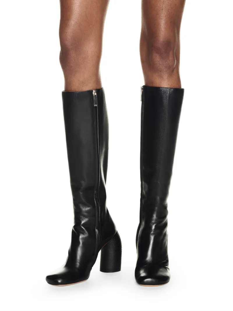 Farbige Stiefel
