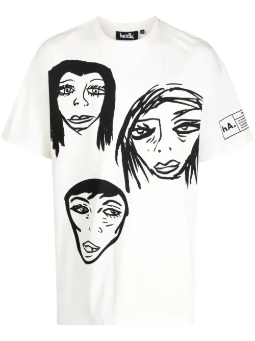 T-shirt They're Watching - Haculla - Modalova