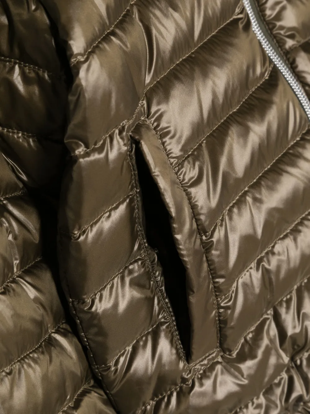 Herno Logo-detail Hooded Padded Jacket In Green