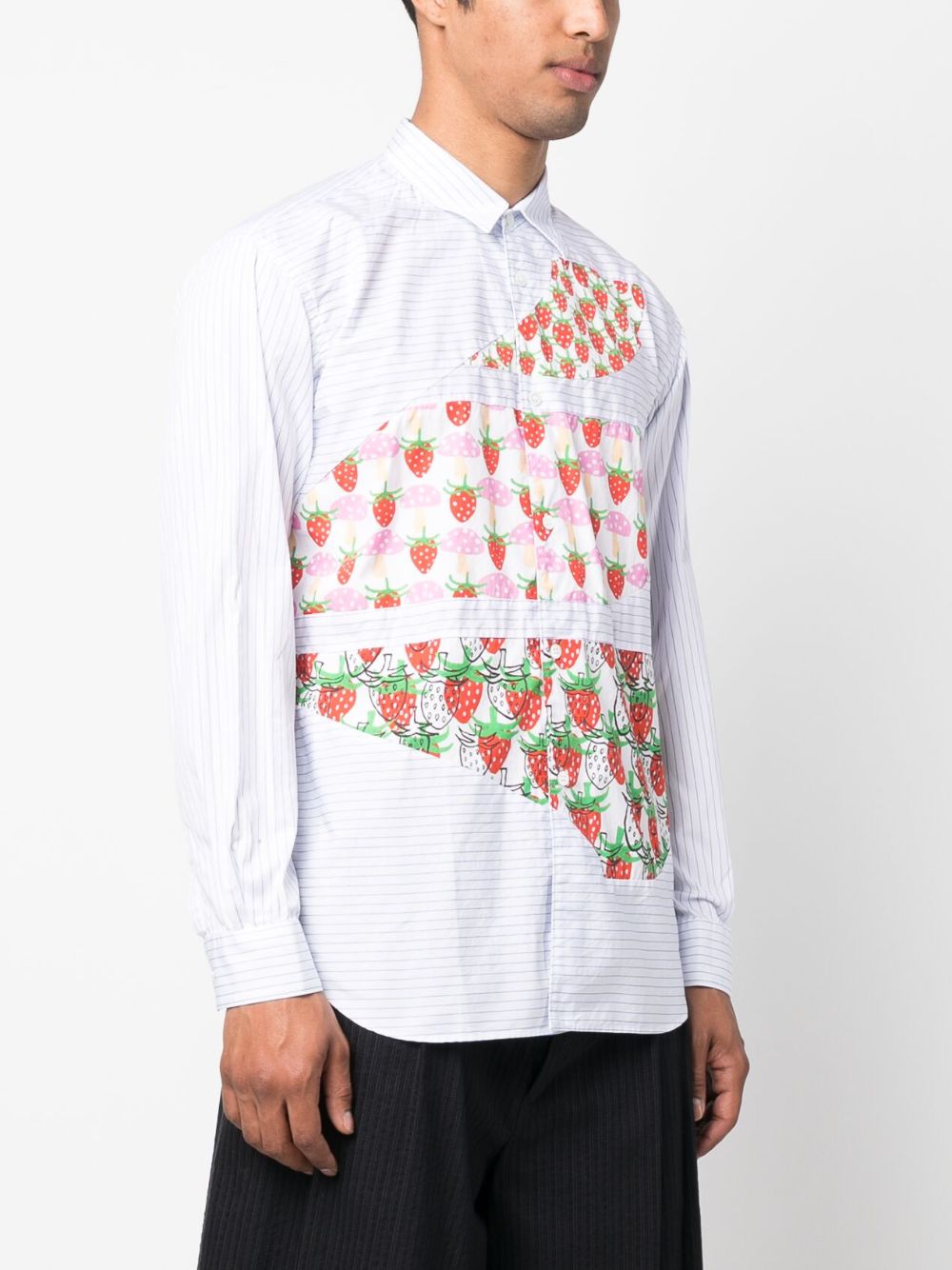 Shop Comme Des Garçons Shirt Strawberry-print Panel Shirt In Weiss