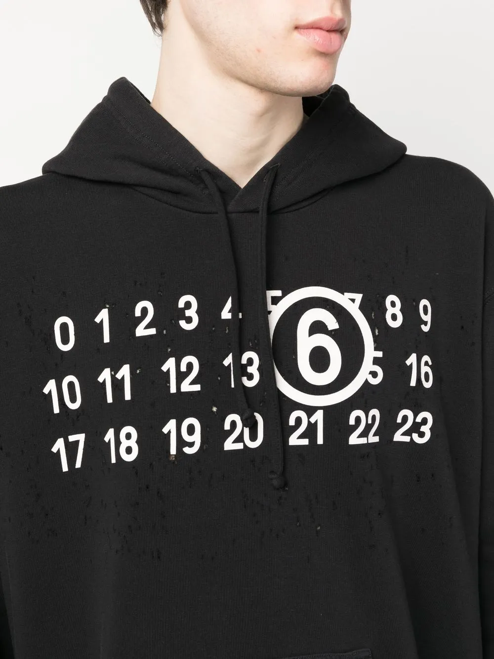 Shop Mm6 Maison Margiela Logo-print Detail Hoodie In Schwarz