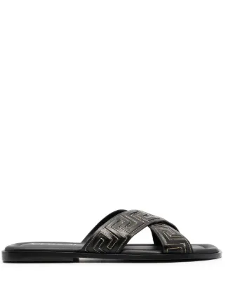 【Versace】Greca  レザーサンダル 19794702_44446828_322.jpg