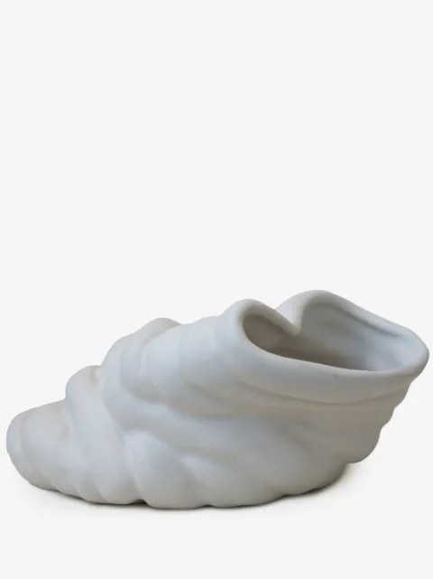 Completedworks Running Against The Tide vase (8.5cm)