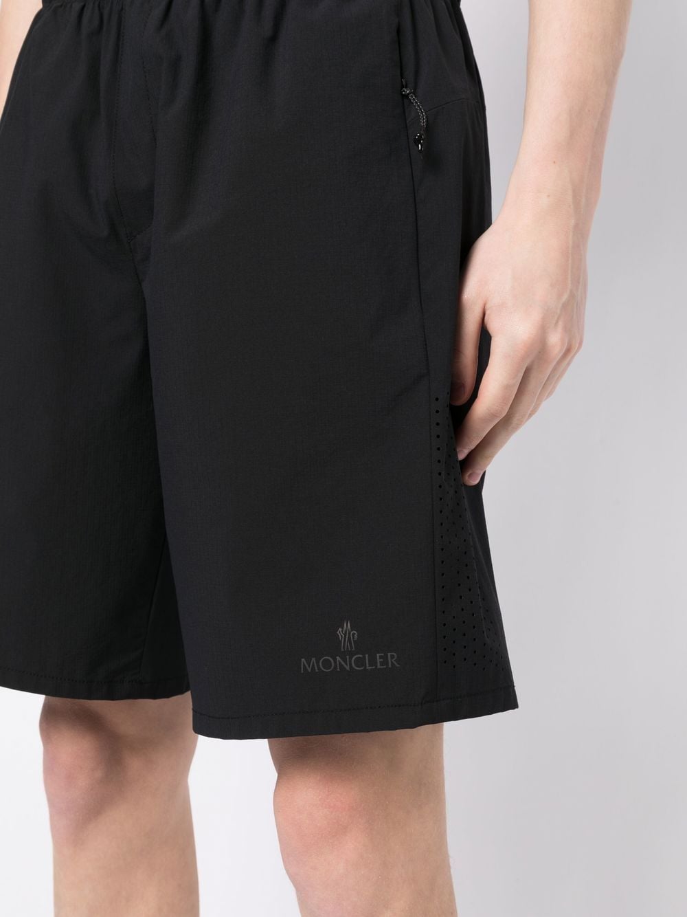 Moncler logo-print Track Shorts - Farfetch