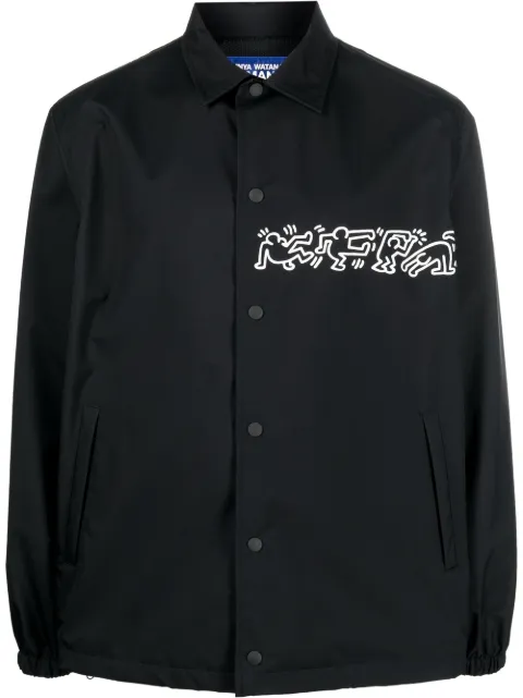 Junya Watanabe MAN sobrecamisa con estampado Keith Haring