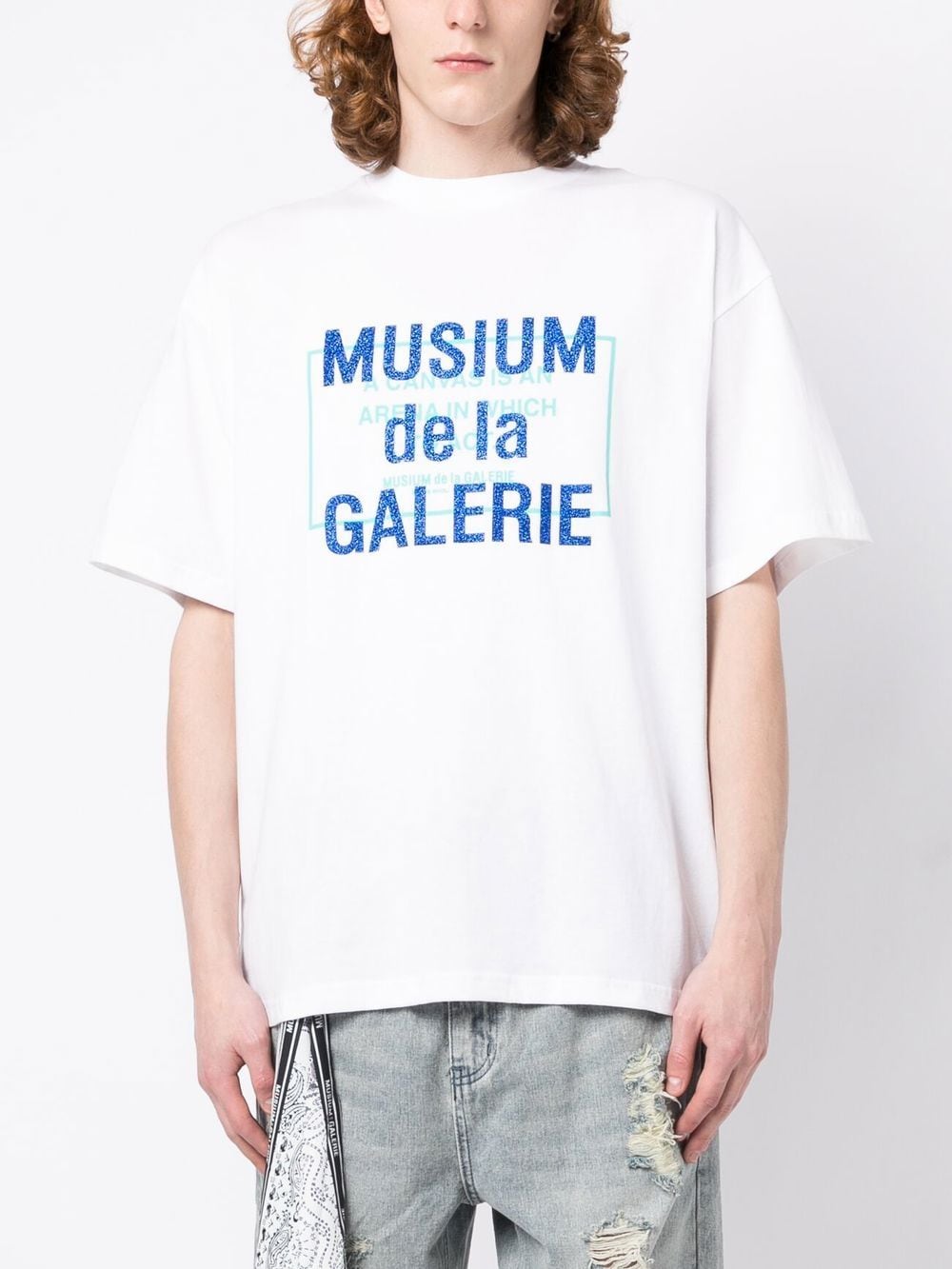 Shop Musium Div. Logo-print Short-sleeve T-shirt In Weiss
