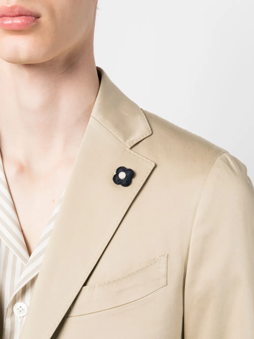 Lardini Satin-finish Single-breasted Blazer In Neutral