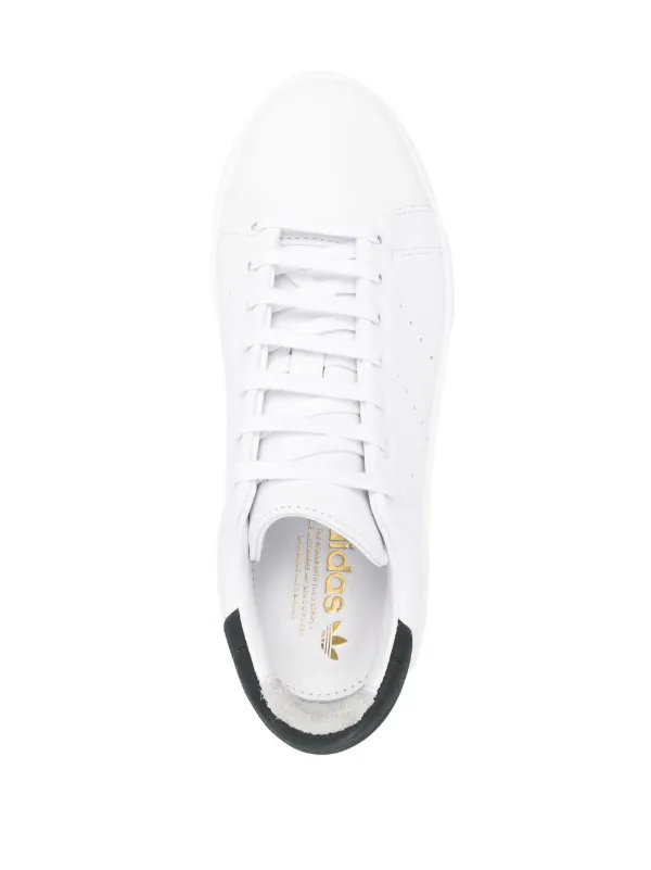 lacoste vs stan smith