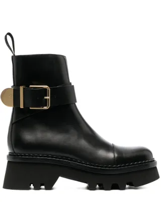 Chloé