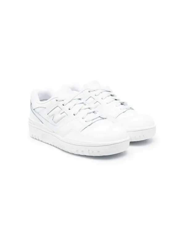 New Balance Kids lace up low top Sneakers White FARFETCH IE