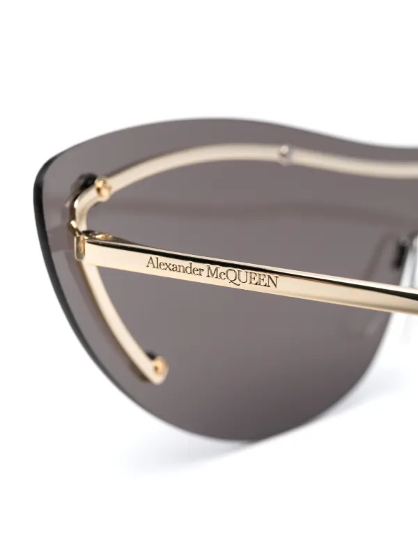 Alexander McQueen Eyewear スパイクスタッズ キャットアイ サングラス