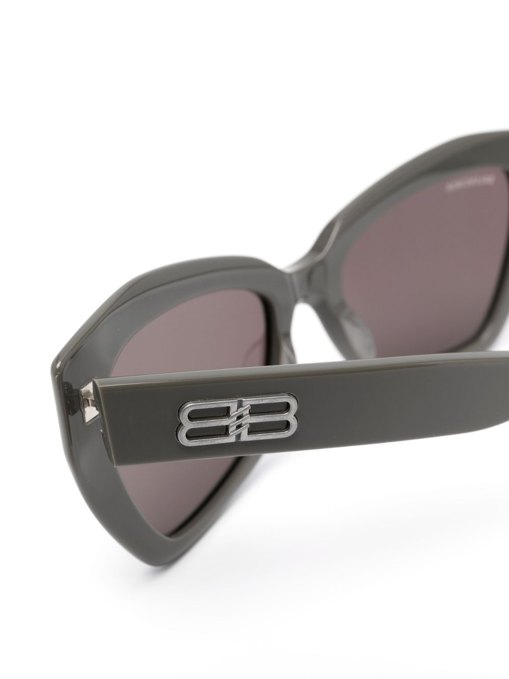 Balenciaga Eyewear logo-plaque butterfly sunglasses Men