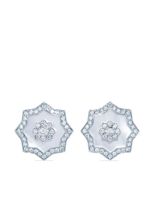 Boucles d'oreilles en or blanc 18ct pavées de diamants - David Morris - Modalova