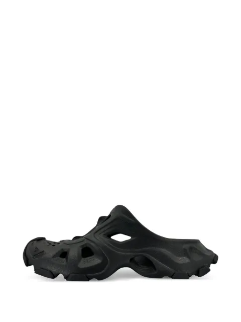 Balenciaga mules HD con aberturas