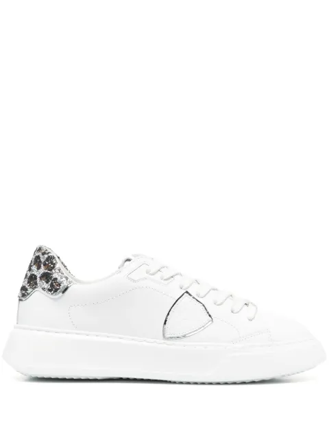 Philippe Model Paris logo-patch low-top sneakers 