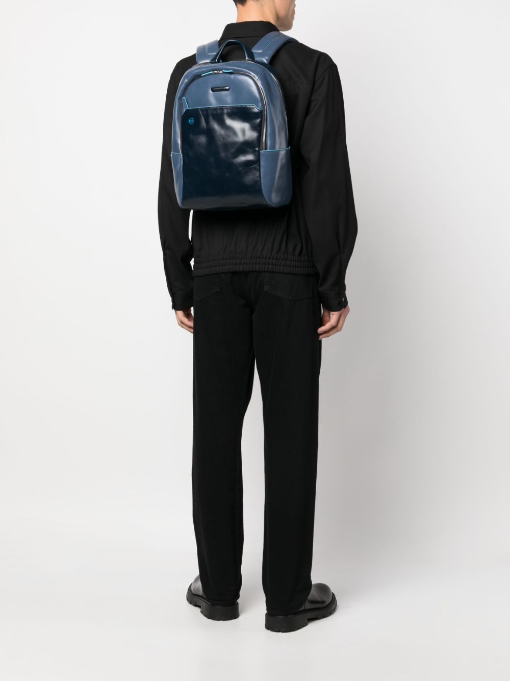 PIQUADRO logo-patch Leather Backpack - Farfetch