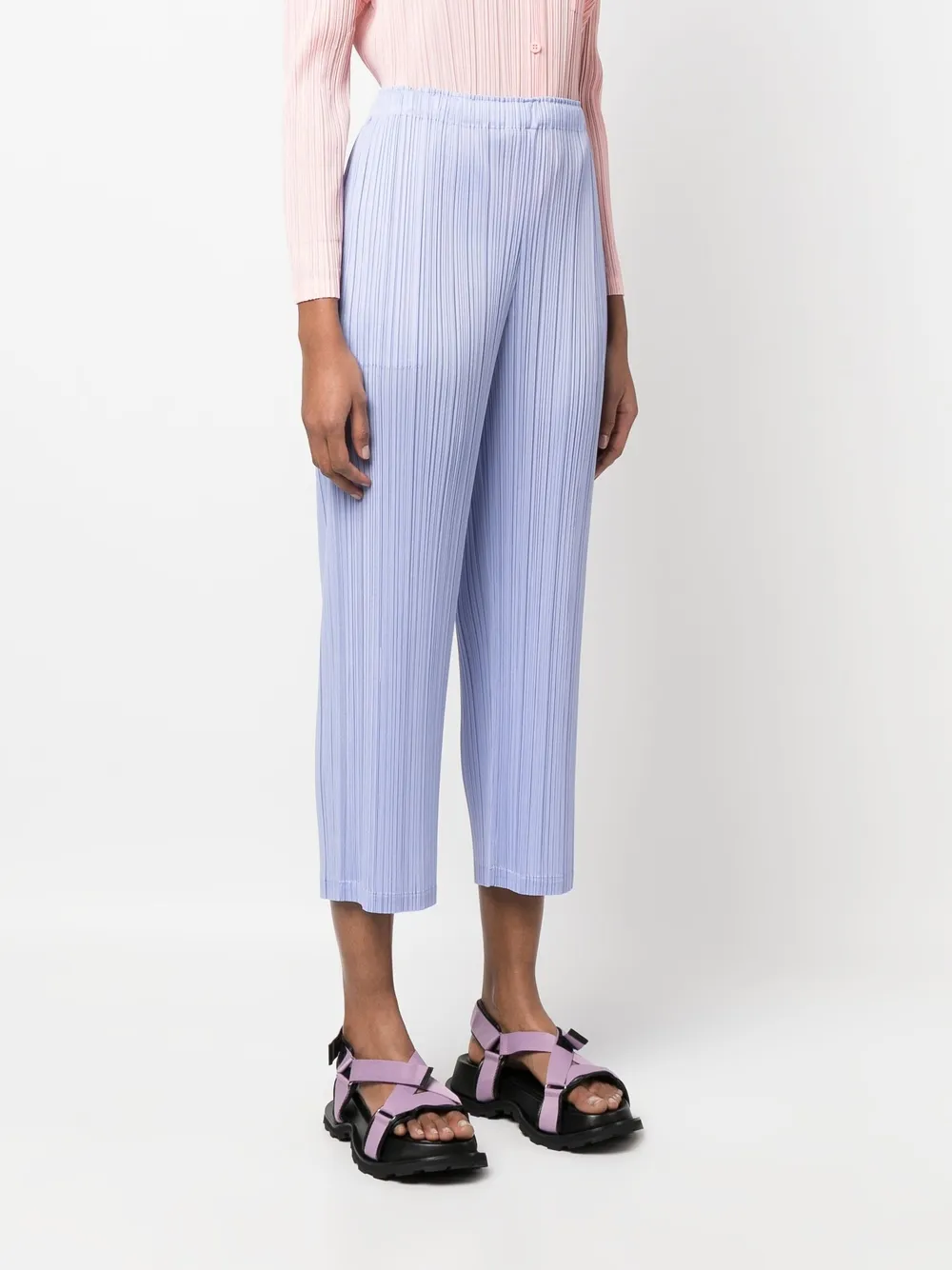 pleated tapered pants